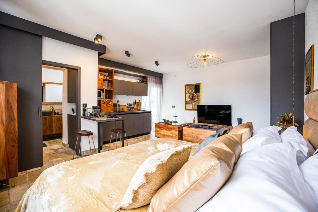 Ika Boutique Luxury Apartments Задар Екстер'єр фото